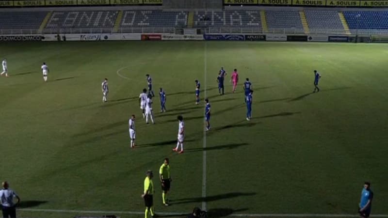 Euro 2025 (qualifs): le match Chypre-France arrêté à cause d'une panne d'éclairage