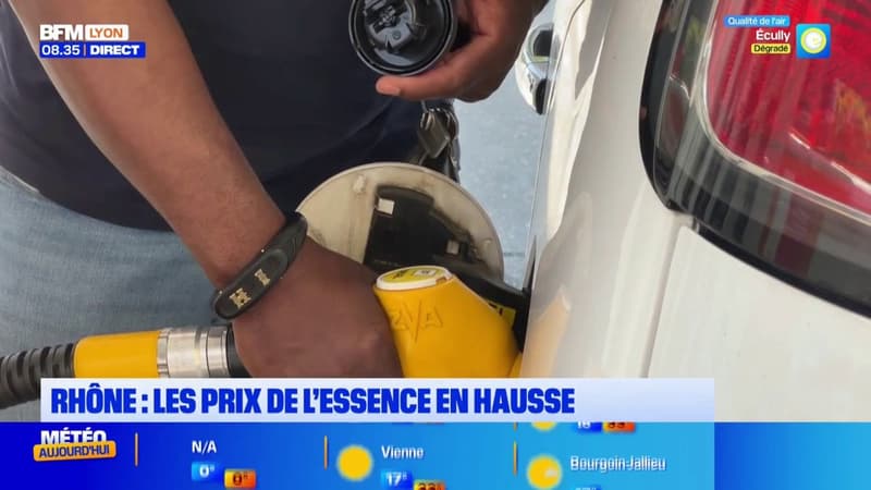 Plafonnement des prix du carburant : dans le Rhône, les automobilistes réagissent