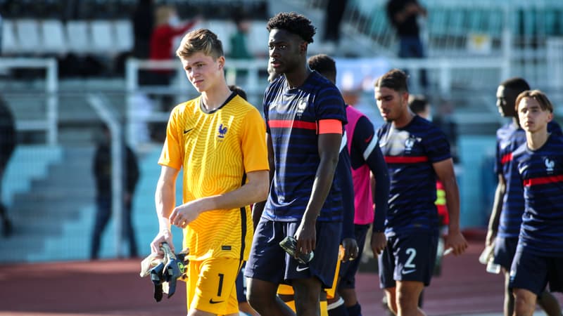 Le capitaine des Bleuets U17 El Chadaille Bitshiabu et Lisandru Olmeta.