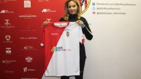 Rebeca Tavares