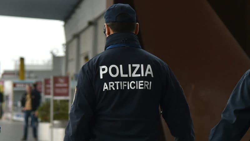 Un policier italien a tué un migrant dans un campement situé en Calabre. (Photo d'illustration)