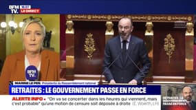 Pour Marine Le Pen, "un 49.3 le samedi soir, sachant que l'opposition à 24h pour déposer une motion de censure, c'est incorrect"