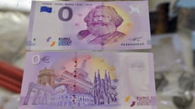 Un billet de zéro euro a été imprimé pour célébrer le bicentenaire de la naissance de Karl Marx. 