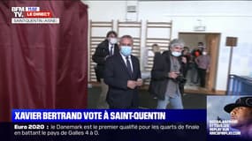 Second tour des régionales: Xavier Bertrand vote à Saint-Quentin dans l'Aisne