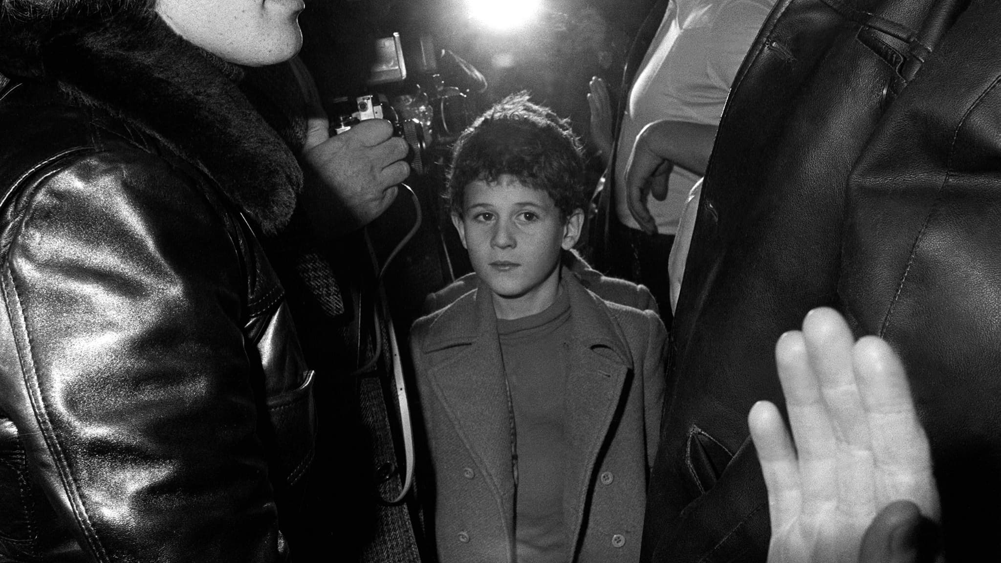 Christophe Mérieux, 9 ans,est ramené à ses parents, le 12 décembre 1975 à Lyon, après avoir été retrouvé errant dans une rue de la ville. L'enfant avait été enlevé le 9 décembre au matin près de son école. Une rançon de vingt millions de francs a été versée le 12 décembre par son père contre la libération de son fils.