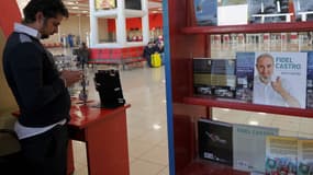 Le tourisme, avec 2,8 millions de personnes, est la deuxième source de revenus de Cuba, derrière la vente de services professionnels, en particulier médicaux.
