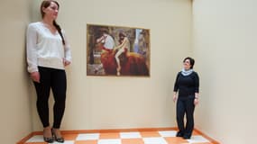 Deux femmes posent dans une chambre d'Ames en Allemagne (photo d'illustration).