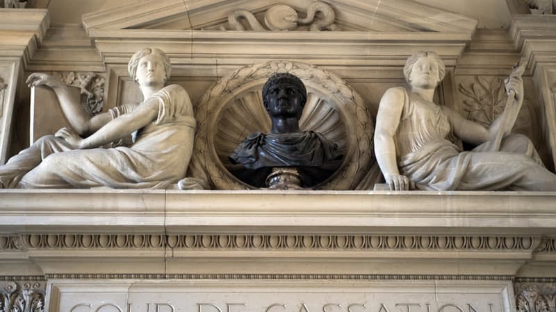 Abandon des poursuites après la manifestation entravée à Lyon en 2010, confirmé par la Cour de Cassation.