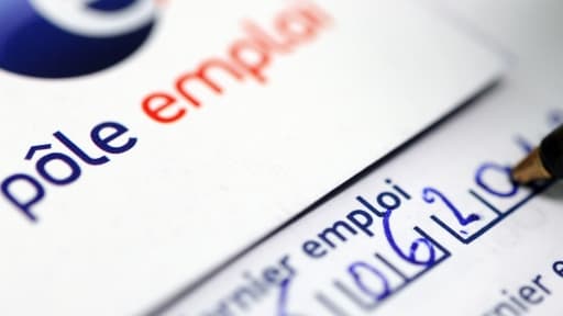 Le nombre de chômeurs a dépassé les trois millions en août en France