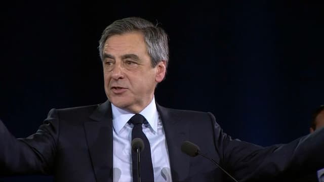 François Fillon était en meeting à Paris ce dimanche.