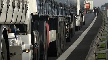 Les routiers comptent bloquer une partie des autoroutes de France.