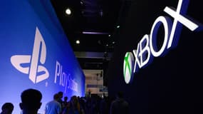 Les stands PlayStation et Xbox lors du salon E3 2016