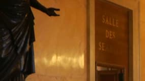 René Dosières, membre de la commission des lois, au micro de BFMTV.