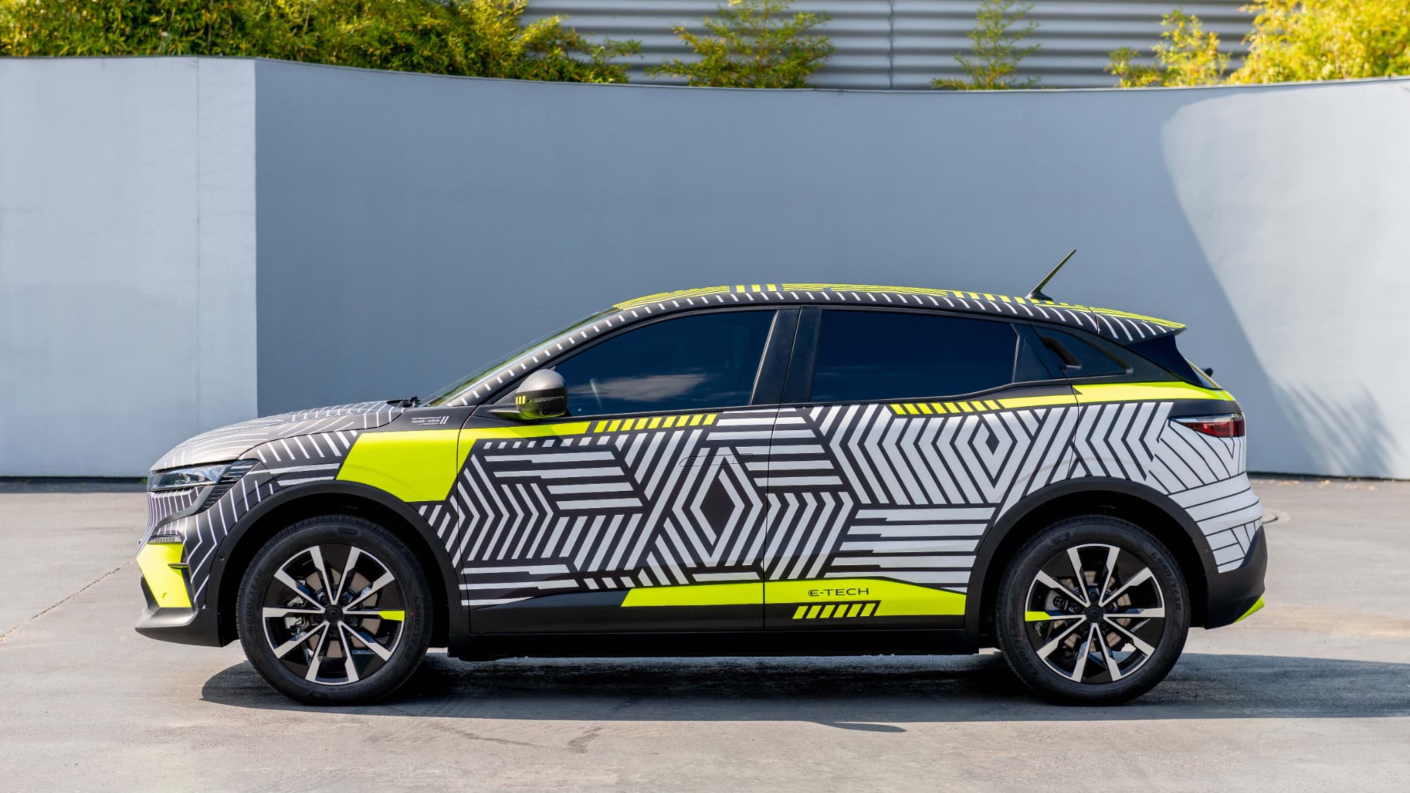 La nouvelle Mégane disposera d'une autonomie jusqu'à 450 kilomètres. La nouvelle Mégane disposera d'une autonomie jusqu'à 450 kilomètres.