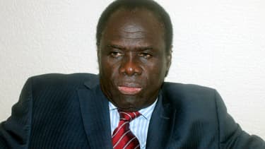 Le diplomate burkinabè Michel Kafando va diriger le Burkina Faso jusqu'aux élections prévues en novembre 2015.