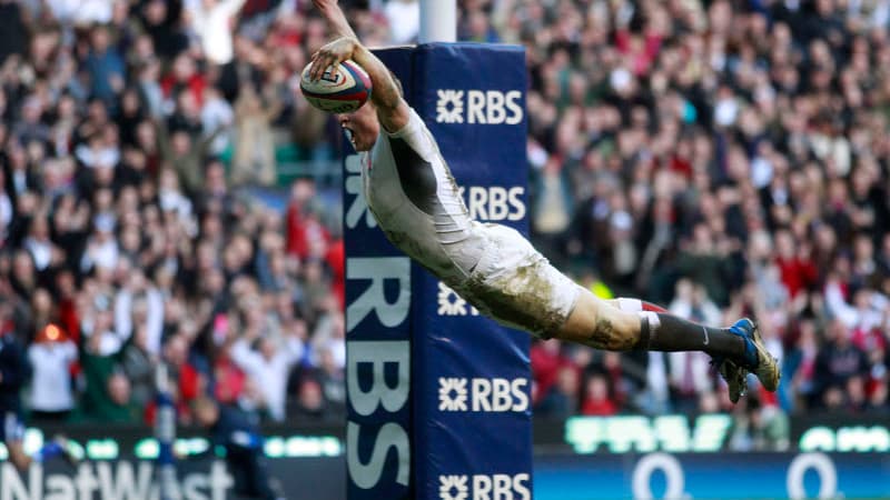 En attendant les envolées de Chris Ashton, le public londonien et étranger se retrouvent aux abords de Twickenham
