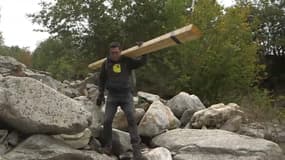 A Saint-Martin-Vésubie, le périple quotidien de Patrick deux ans après le passage de la tempête Alex.