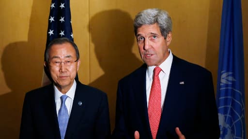Le Secrétaire d'Etat américain (à droite) et le Secrétaire général de l'ONU se sont retrouvés au Caire, en Egypte, dès lundi pour trouver une solution au conflit qui ravage le Moyen-Orient.