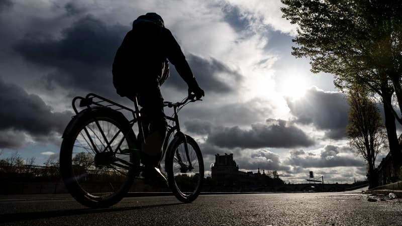 Une cycliste meurt après avoir été percutée par le conducteur d'un camion dans le 10e arrondissement de Paris
