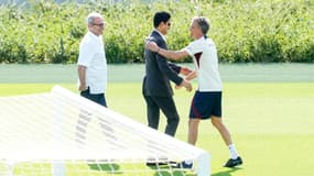 Luis Enrique avec Luis Campos et Nasser Al-Khelaïfi, à Poissy le 2 septembre 2023