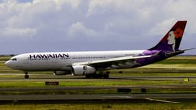 Un avion de la compagnie Hawaiian Airlines à l'aéroport d'Honolulu. (Photo d'illustration)