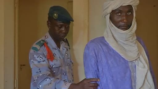 Seibou (à droite), 29 ans, est accusé d'avoir participé aux formations du Mujao, un groupe lié à Al-Qaïda.
