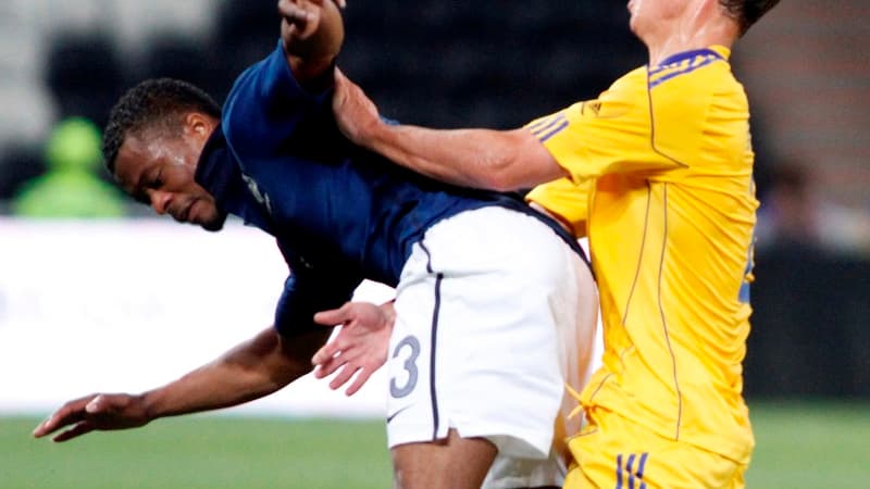 Patrice Evra a pris des responsabilités lundi en Ukraine