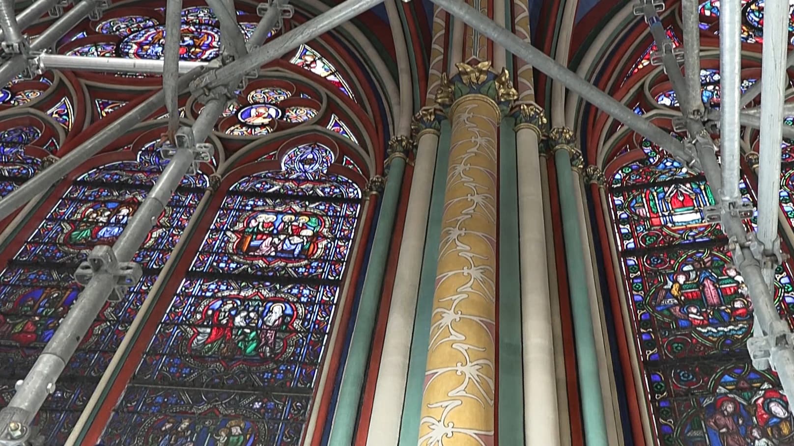 Vitraux contemporains pour Notre-Dame: la Commission nationale du patrimoine « prend acte »