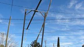 Peut-être inspirés par les sièges du Moyen Âge, des trafiquants mexicains comptaient utiliser une catapulte de grande taille pour projeter des drogues au nord de la frontière américaine. Avertie par la police des frontières américaine, l'armée mexicaine a