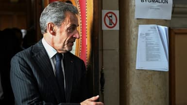 L'ancien président Nicolas Sarkozy quitte le palais de justice de Paris après le verdict de son procès en appel dans l'affaire Bygmalion, le 14 février 2024. (Illustration)