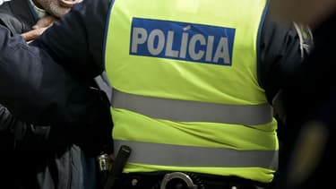 (image d'illustration) Les services de secours portugais ont précisé qu'une personne restait portée disparue.