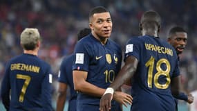 Kylian Mbappé avec l'équipe de France