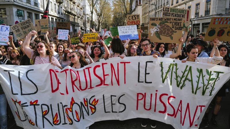 Les jeunes, plus à gauche et plus abstentionnistes, selon la Fondation Jean Jaurès