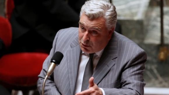 Frédéric Cuvillier devrait annoncer la relance du CDG Express. Frédéric Cuvillier devrait annoncer la relance du CDG Express.