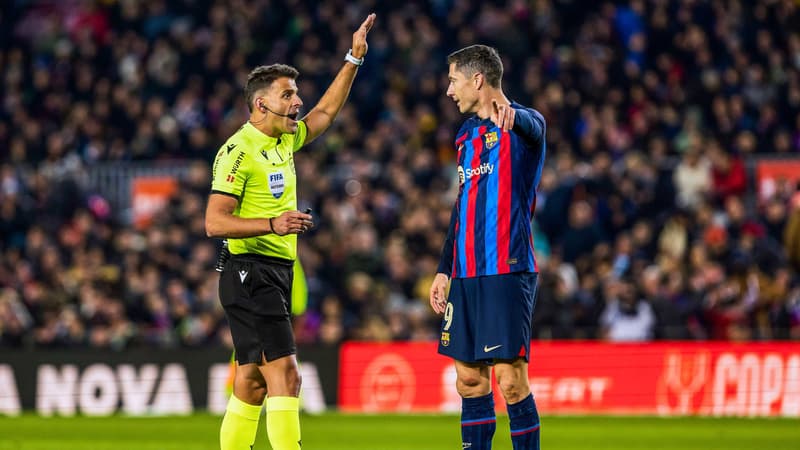 Barça-Real: l'arbitre du Clasico a été nommé, il a laissé de mauvais souvenirs au club catalan (et à Gerard Piqué)