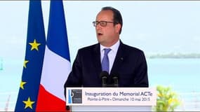 Hollande inaugure le plus grand mémorial sur l'esclavage au monde