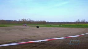 Top Gear France : Jean-Marc Généreux casse la voiture à petit budget