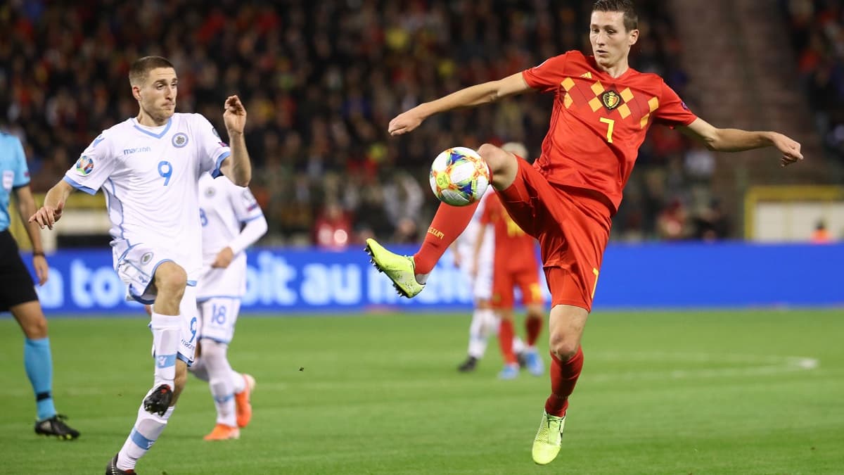 Hans Vanaken (à droite) sous le maillot de l'équipe de Belgique Hans Vanaken (à droite) sous le maillot de l'équipe de Belgique
