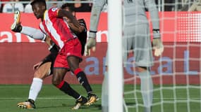 Larry Kayode sous le maillot de Gérone