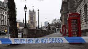 Les abords du Parlement de Westminster à Londres, le 23 mars, au lendemain de l'attaque.