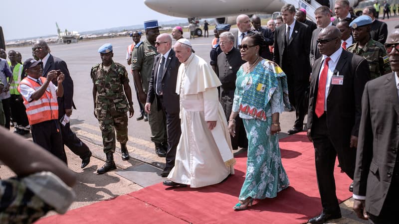 Le pape François à son arrivée à Bangui, le 29 novembre. 