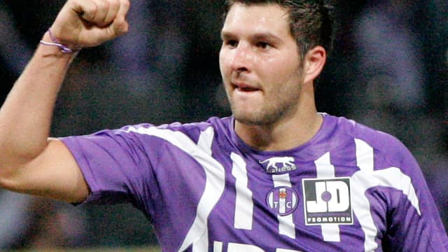 Meilleur buteur du championnat la saison dernière, l'attaquant du TFC est sur les tablettes de l'OM