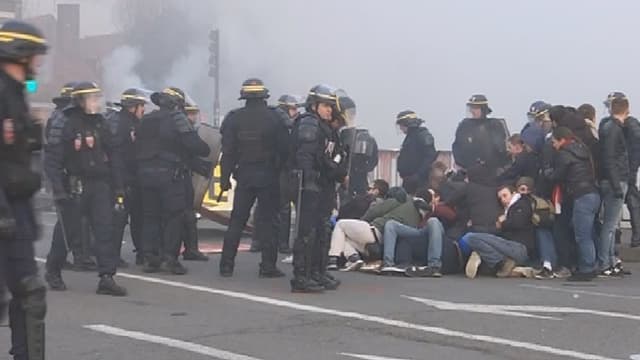 Une manifestation d'identitaires a eu lieu samedi matin à Calais.