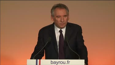 François Bayrou a annoncé mercredi qu'il soutenait Emmanuel Macron