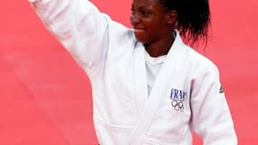 La judoka française Gévrise Emane a remporté le bronze des moins de 63 kg aux Jeux de Londres en battant la Sud-Coréenne Da-Woon Jong. /Photo prise le 31 juillet 2012/REUTERS/Darren Staples