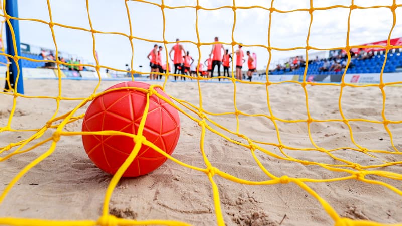 Polémique autour des bikinis obligatoires en beach handball