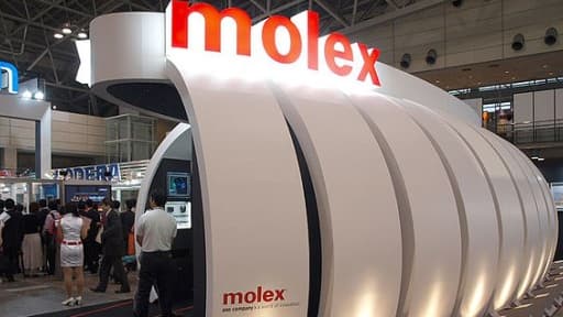 Le fabricant de composants électroniques Molex est racheté par Koch Industries.