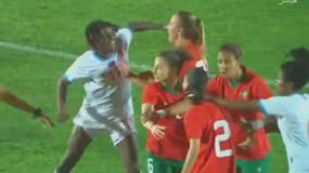 Le coup de poing de Ruth Kipoyi à Yasmin Mrabet, à Berkane le 3 juin 2024