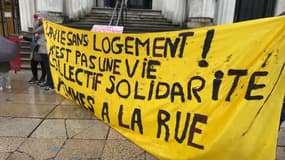 Une mobilisation s'est déroulée ce mardi 2 janvier 2024 contre les expulsions prévues le 4 janvier au sein du CCVA de Villeurbanne où vivent plus de 100 femmes et leurs enfants.