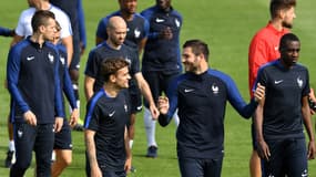 Les joueurs de l'équipe de France, confiants et tout sourire avant l'Euro